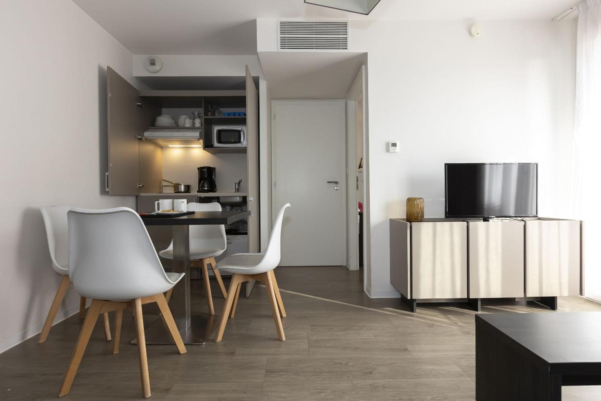 Appart Hotel Odalys City Colmar La Rose D'Argent Exterior photo